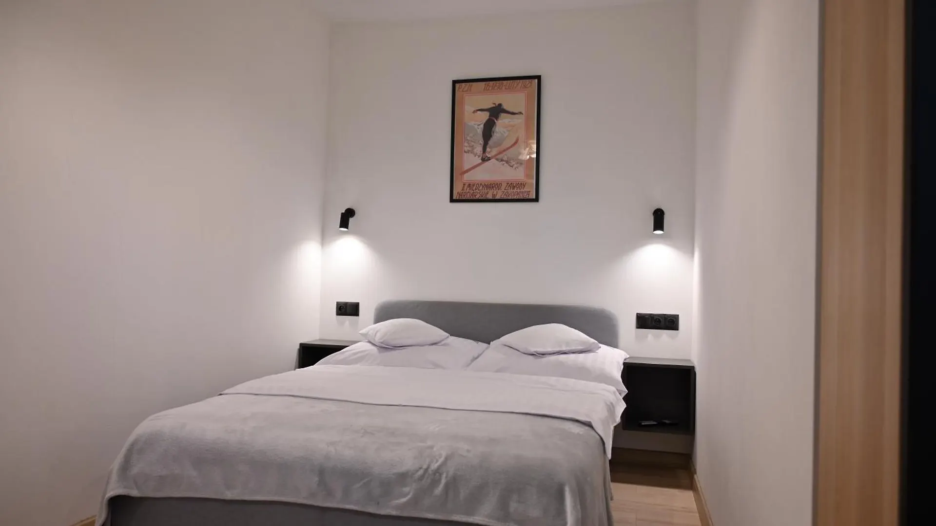 Ferrata Apartamenty 扎科帕内 0*,  波兰